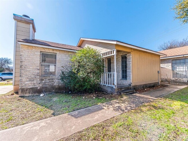 Building Photo - 9624 Sugar Hill Dr