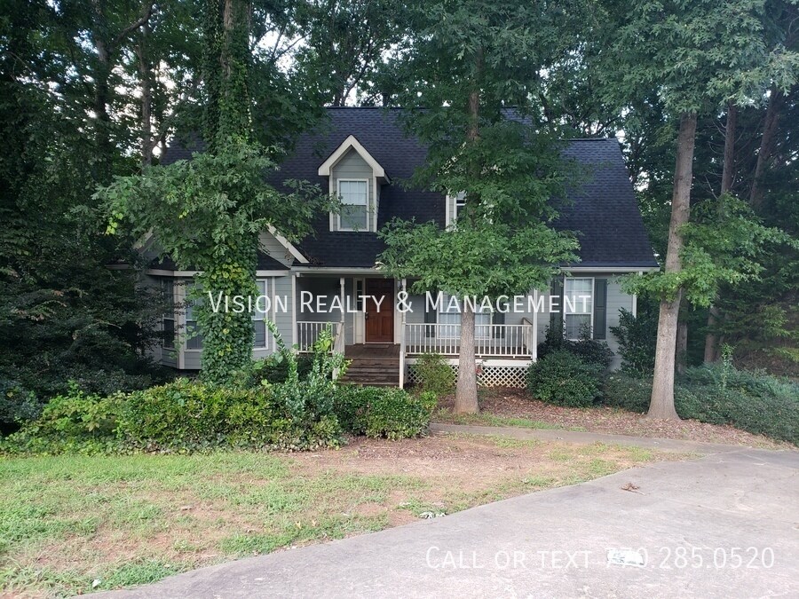 4BR/3BA Arbor Crossing in Douglasville House Rental in Douglasville