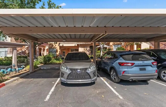 Building Photo - 18622 Caminito Cantilena