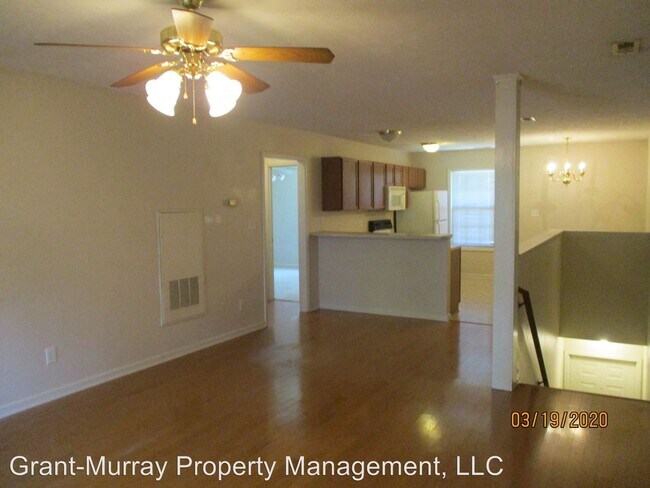 Foto del edificio - 301-307 Hinsdale Ave