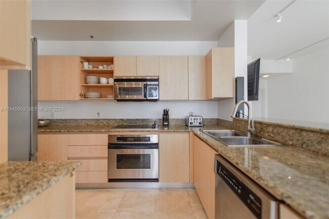 Foto del edificio - 145 Jefferson Ave