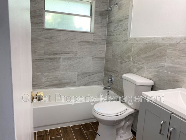 Foto del edificio - 806 E 14th St