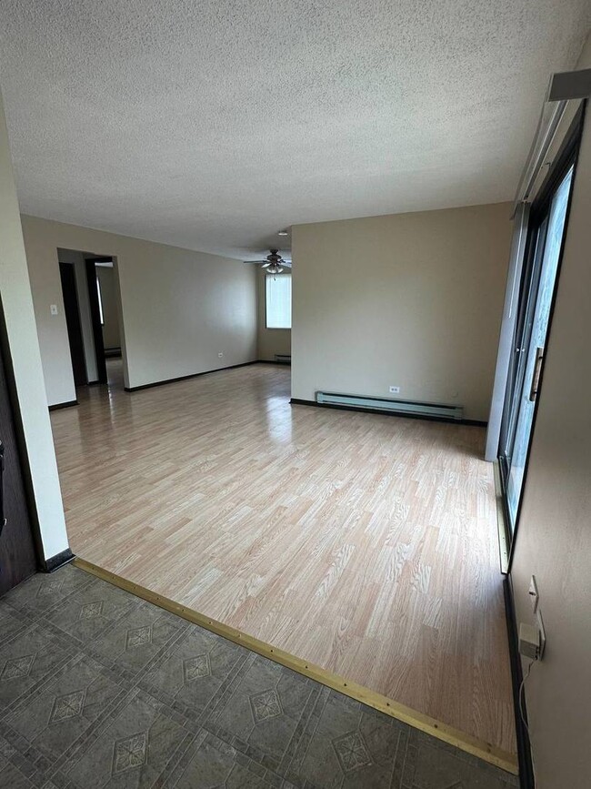 Foto del edificio - 5160 Thomas Dr