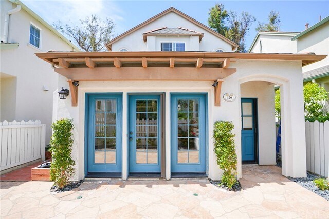 Foto principal - 170 Garden Gate Ln