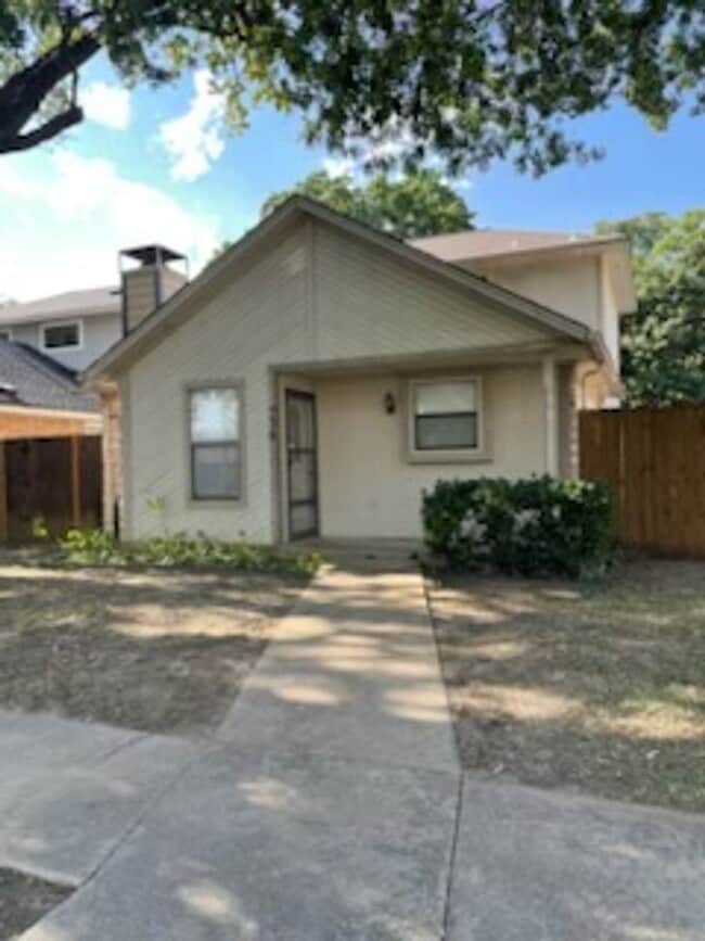 Building Photo - 530 Rawls Cir