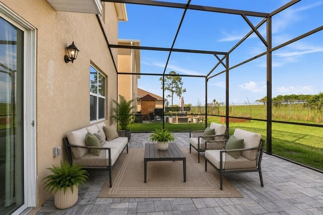 Building Photo - 531 Lazio Cir