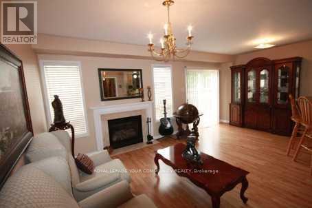 Building Photo - 667 Rossellini Dr