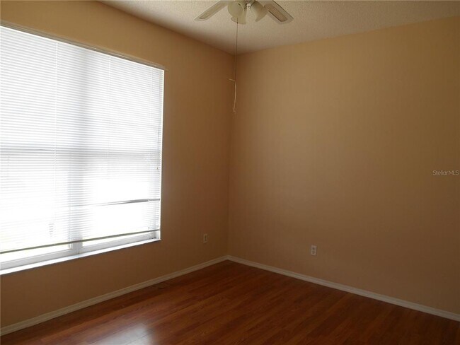 Foto del edificio - 171 Therese St