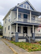 Building Photo - 2816 E 125th St