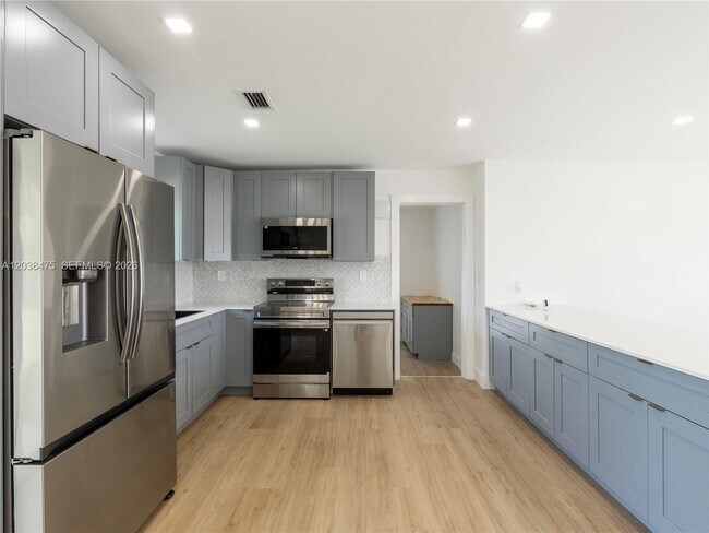 Foto del edificio - 14414 SW 105th Ct