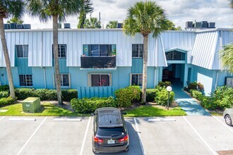 Building Photo - 950 S Kanner Hwy