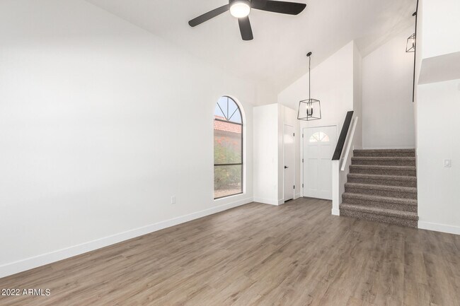 Foto del edificio - 601 N Granite St