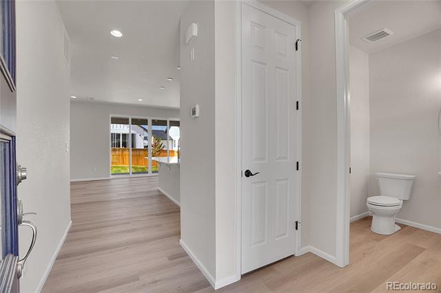 Building Photo - 2548 Simpson Ln