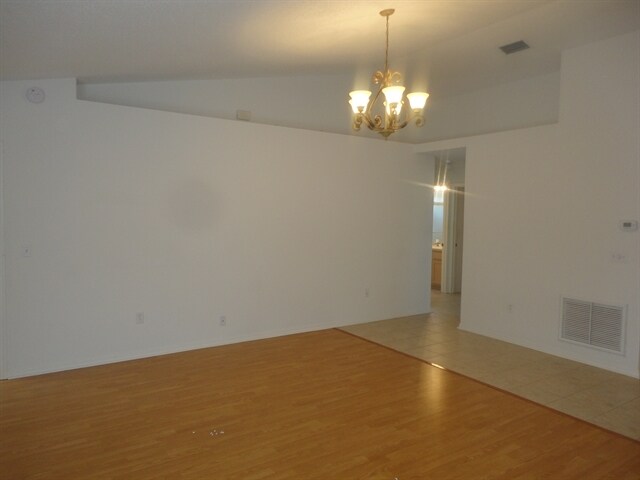 Foto del edificio - 11802 Lark Song Loop