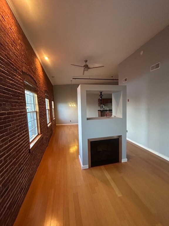 Foto del edificio - 1511 Main St