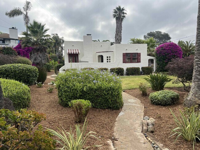Foto del edificio - 1849 Eucalyptus Ave