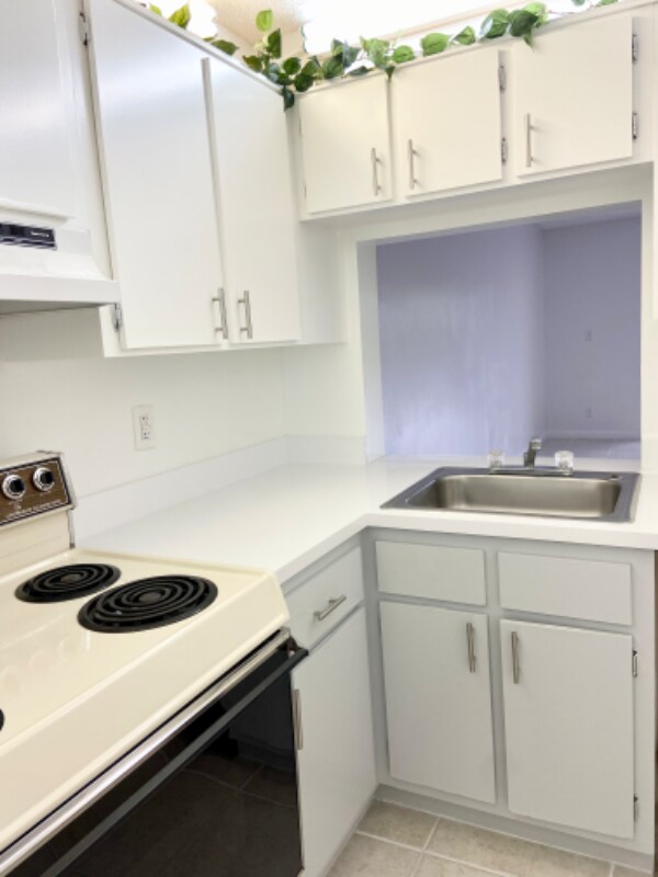 Photo - 17000 NW 67th Ave Apartment