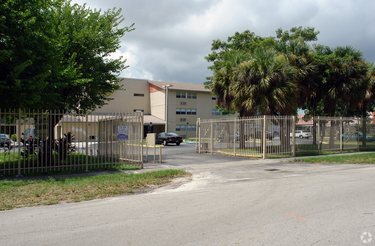 Foto principal - Palmetto Gardens