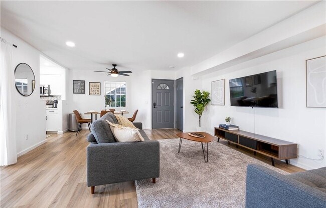 Foto del edificio - 3500 S Greenville St