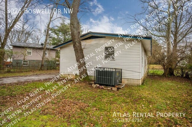 Foto del edificio - 3026 Boswell Dr NW