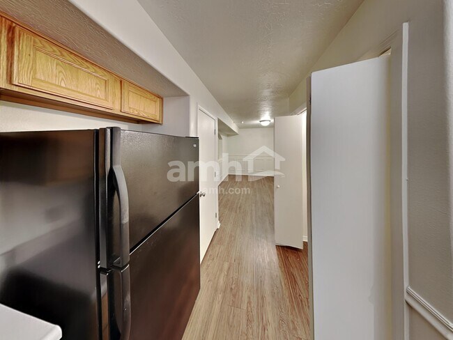 Building Photo - 11888 Aztec Rd