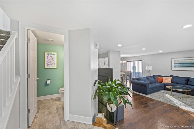 Foto del edificio - 6352 Orchard Dr