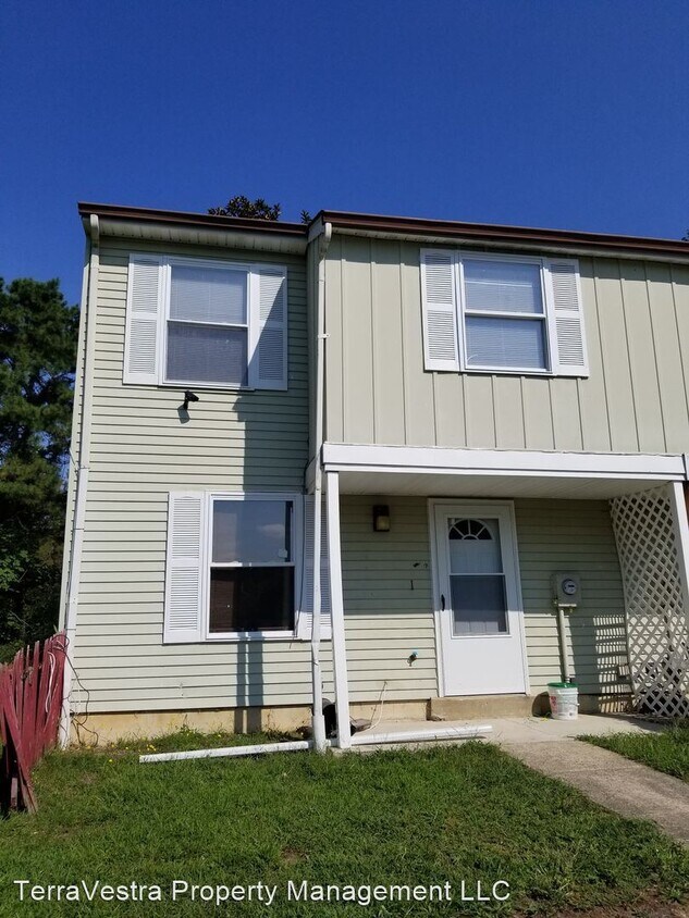 Primary Photo - 3 br, 1 bath House - 1 Thistleton Rd