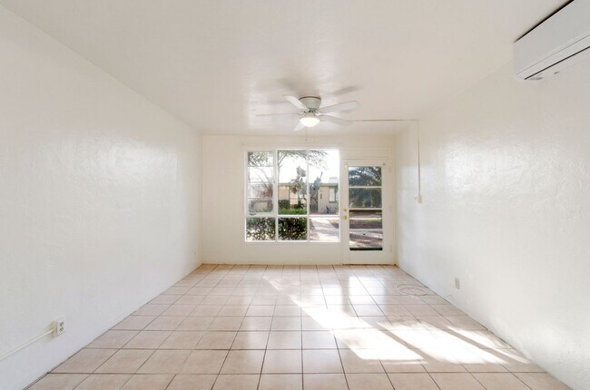 Foto del edificio - Charming 1-bedroom, 1-bath home in Tucsons most iconic neighborhood!