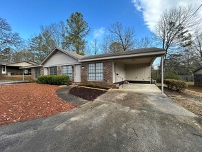 Building Photo - 228 Huffaker Rd NW