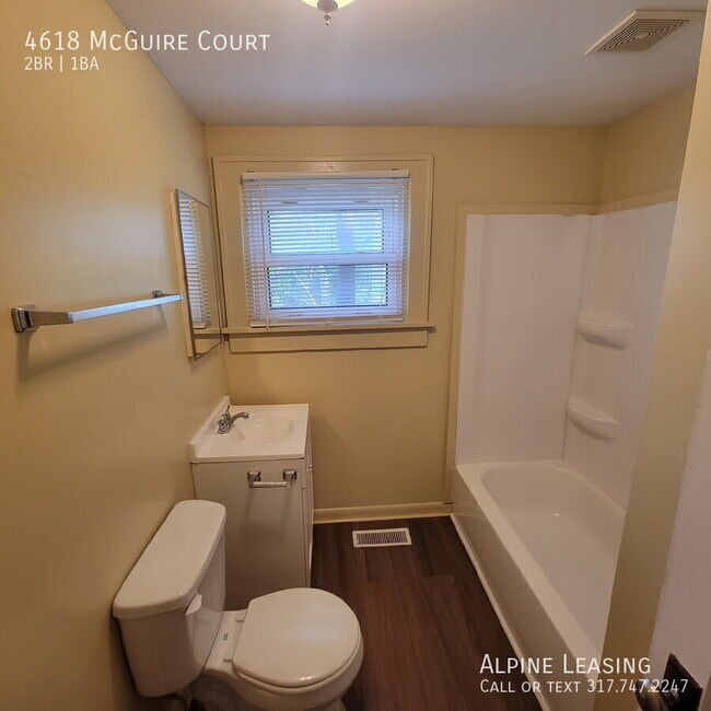Foto del edificio - 4618 McGuire Ct