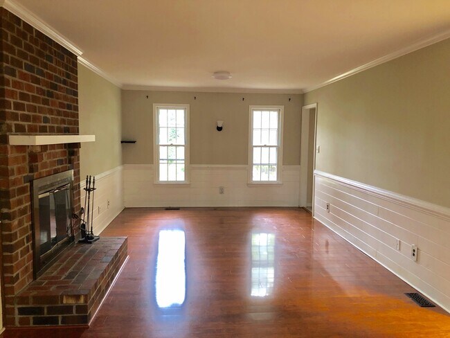 Foto del edificio - 1146 Somerville Grove Terrace