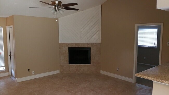 Building Photo - 16806 Espinosa Dr