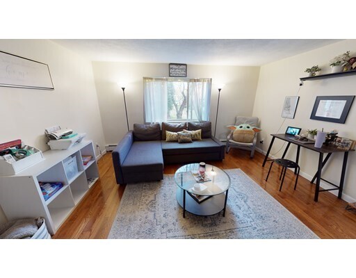 Building Photo - 28 Bryon Rd