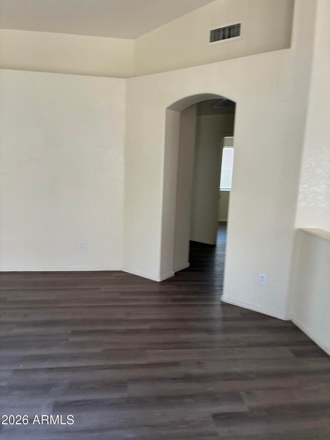 Foto del edificio - 1074 N Saguaro St