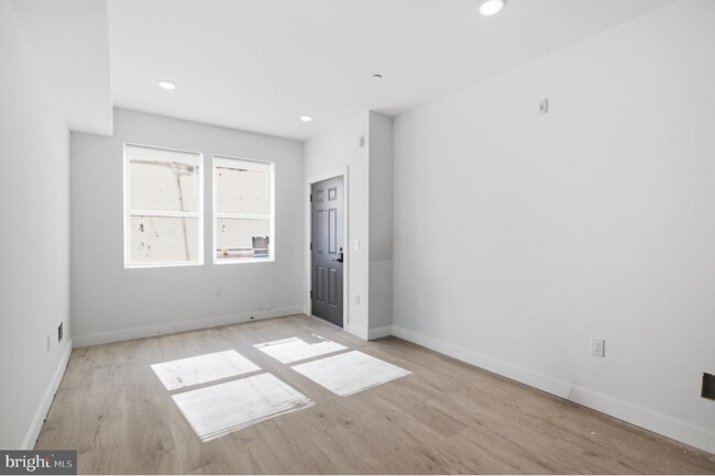 Foto del edificio - 2330 N 16th St