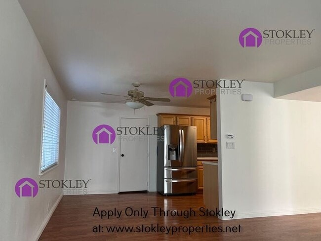 Foto del edificio - 3906 Birchwood Ct