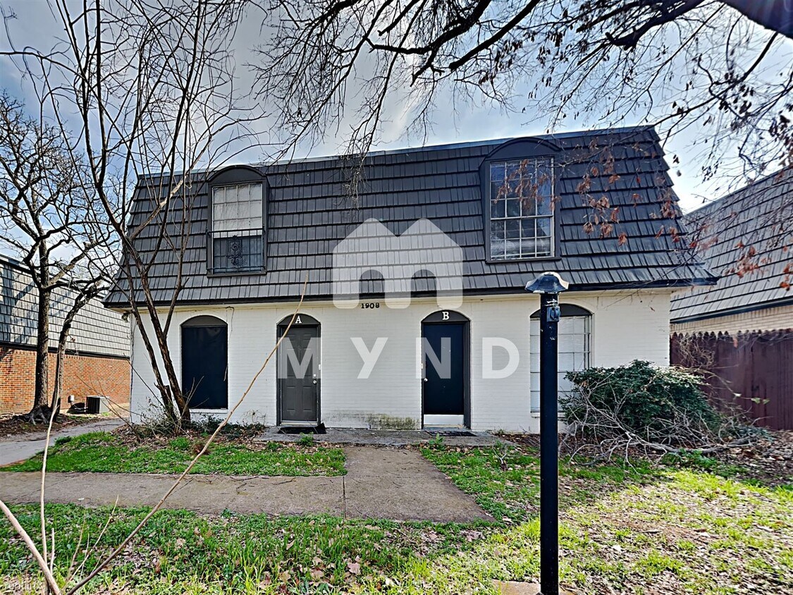 Primary Photo - 2 br, 1.5 bath House - 1908 W Sanford St U...