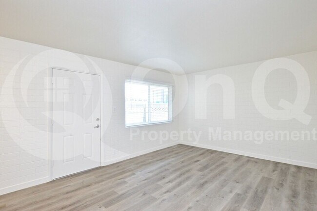 Building Photo - 44 E Roanoke Ave