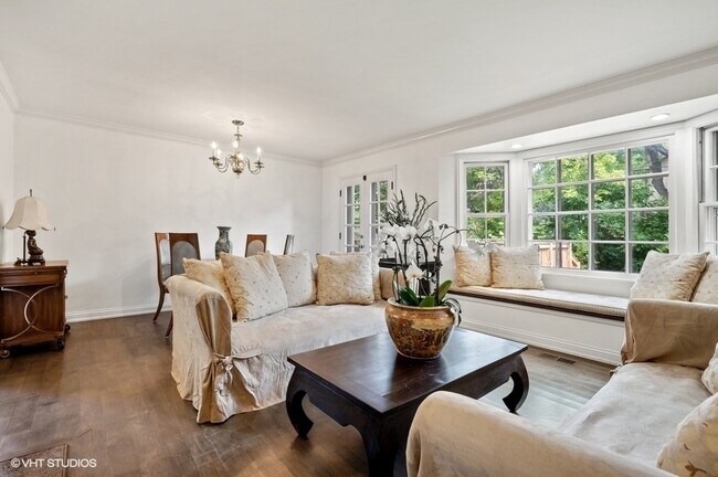 Foto del edificio - 2602 Greenleaf Ave