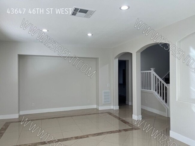 Foto del edificio - 43647 46th St W