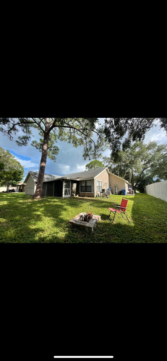 Foto del edificio - 6237 Bonaventure Ct