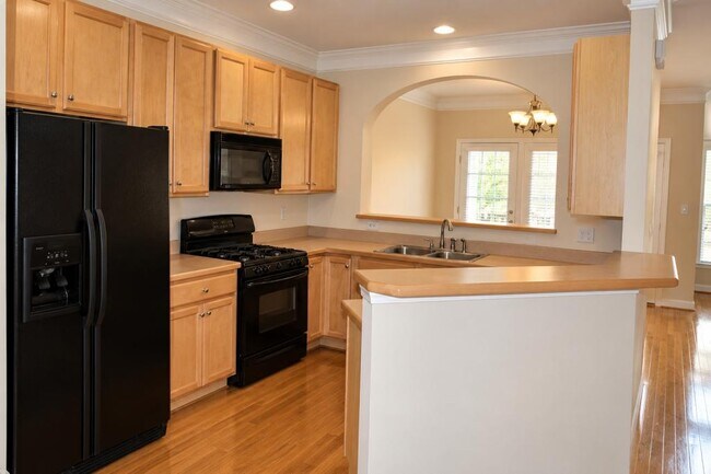 Building Photo - 4305 Flintlock Ln