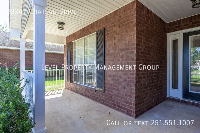 Foto del edificio - 28347 Chateau Dr