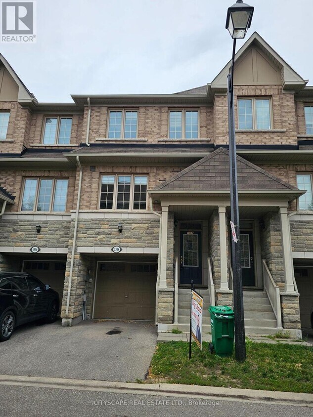 Primary Photo - 1354 Granrock Crescent