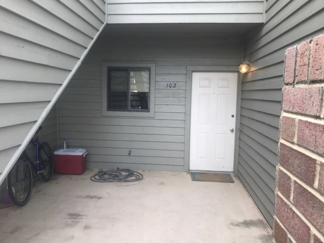 "Charming 2-Bed, 2-Bath Boulder Apartment with Cozy Fireplace and Spacious 1030 Sq Ft Layout!" - "Charming 2-Bed, 2-Bath Boulder Apartment with Cozy Fireplace and Spacious 1030 Sq Ft Layout!"