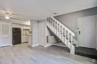 Building Photo - 2494 Etiwan Ave