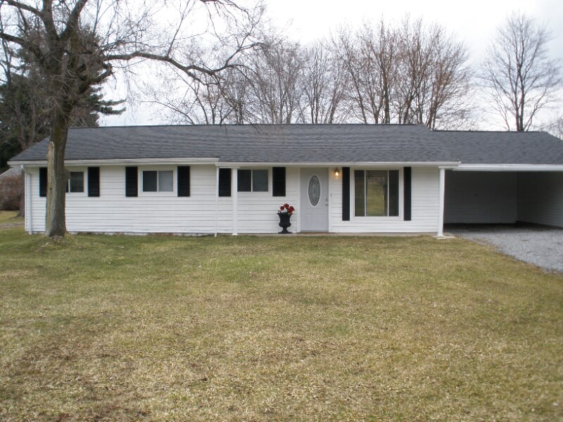 129 Robinhood Dr, Cranberry Township, PA 16066 House Rental in