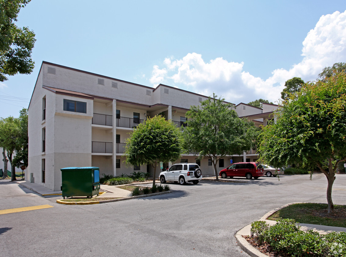 Foto principal - Tranquil Terrace Apartments