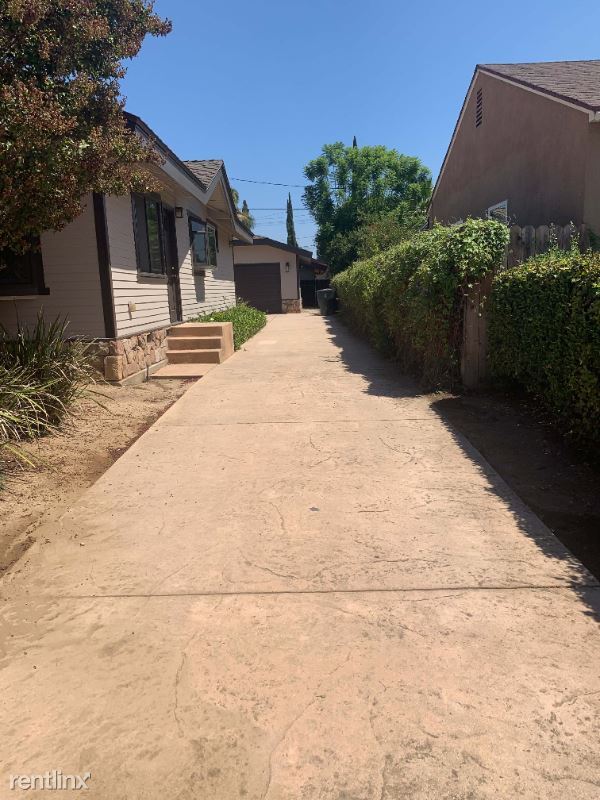 Building Photo - 3 br, 2 bath House - 208 So Bonnie Avenue