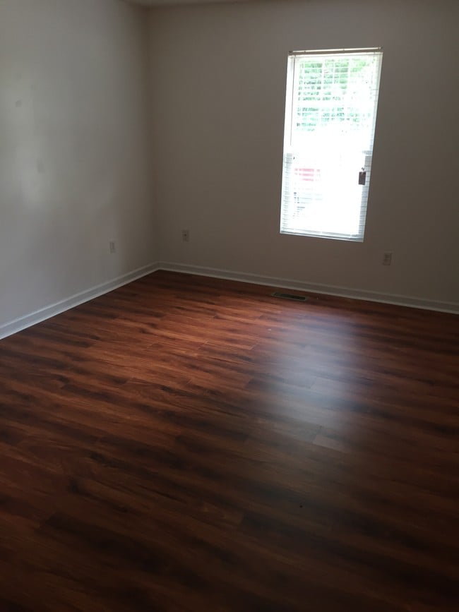 Living Room - 222 New Stock Rd